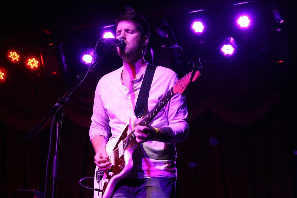 Nate Eiesland / Drifting (just folk)