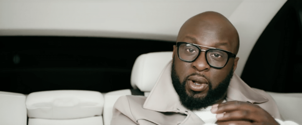 BARACK ADAMA – HARVARD // A.D Passe son oral de philo haut la main