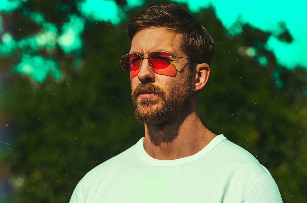 Calvin Harris et Funk Wav Bounces Vol. 1 : avis de canicule orageuse dans ton maillot.