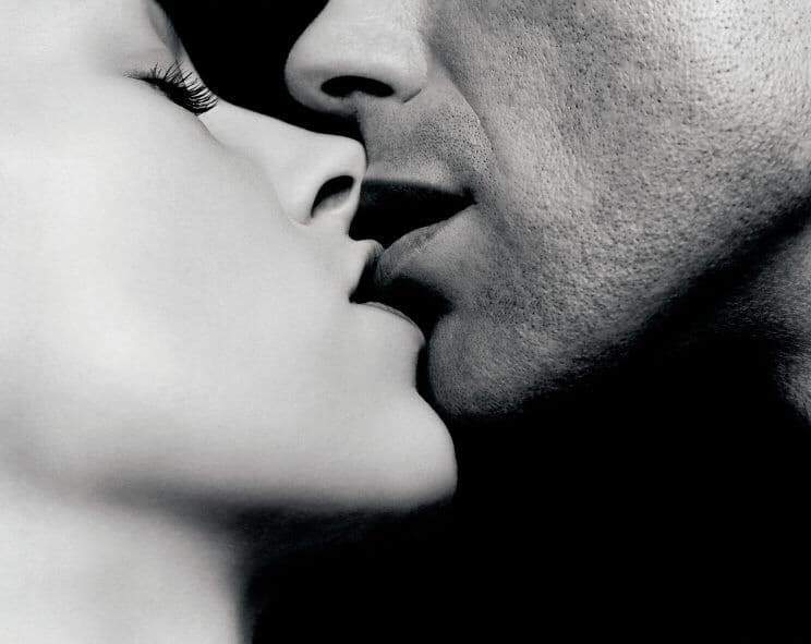 ‪Le coin de Bar de Lancenoire #3 : Nos Langues se Délient.‬