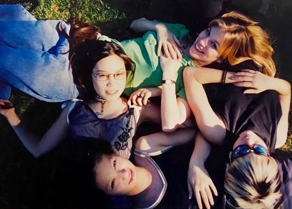 90s Art School