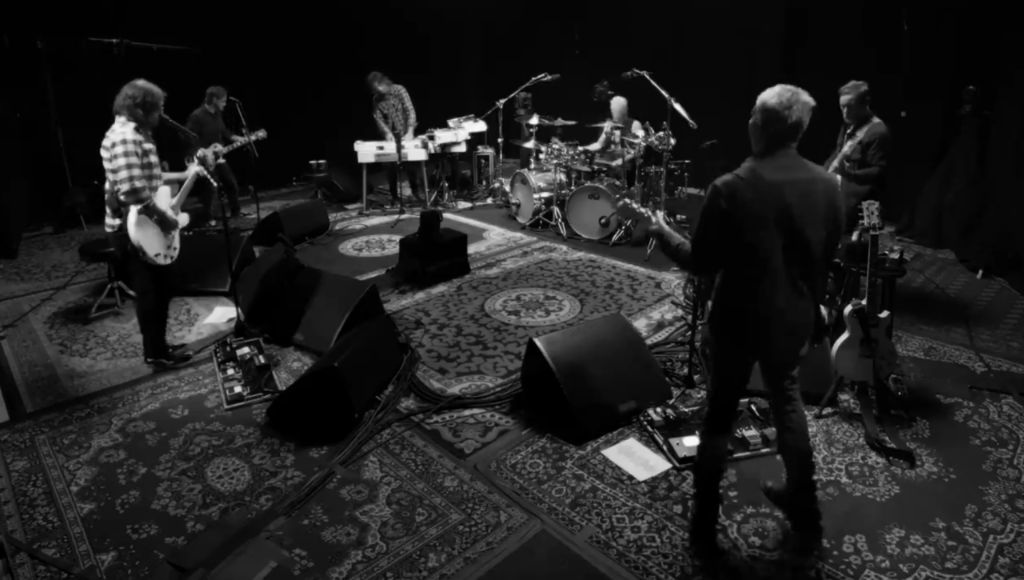 Foo Fighters: Preparing Music For Concerts