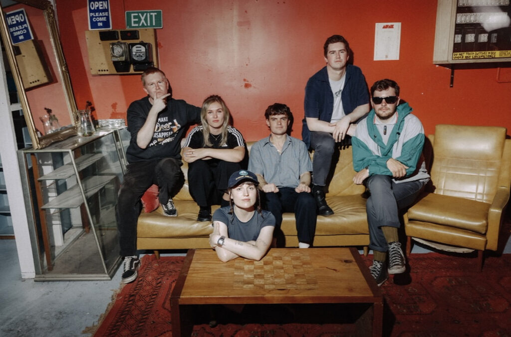 Dragnet sort “Red Square” : le single brûlant de la scène post-punk mélbournoise