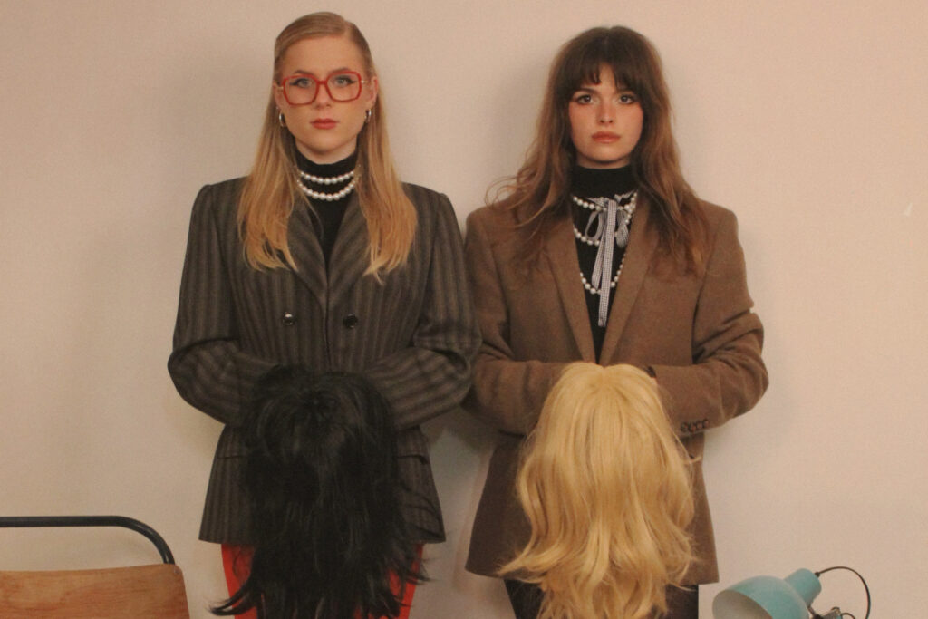 The Pill balance Money Mullet : un single punk, sec, urgent, sans fioritures