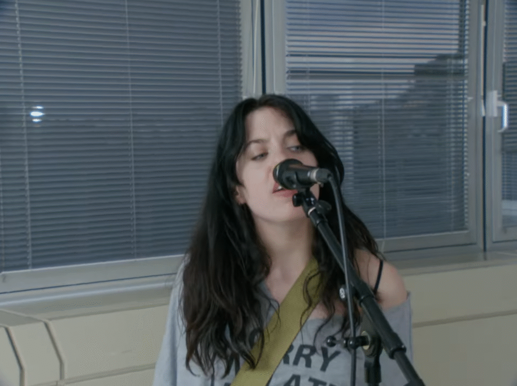 "Bomb Detonator" : Sharktank balance une pépite pop rock