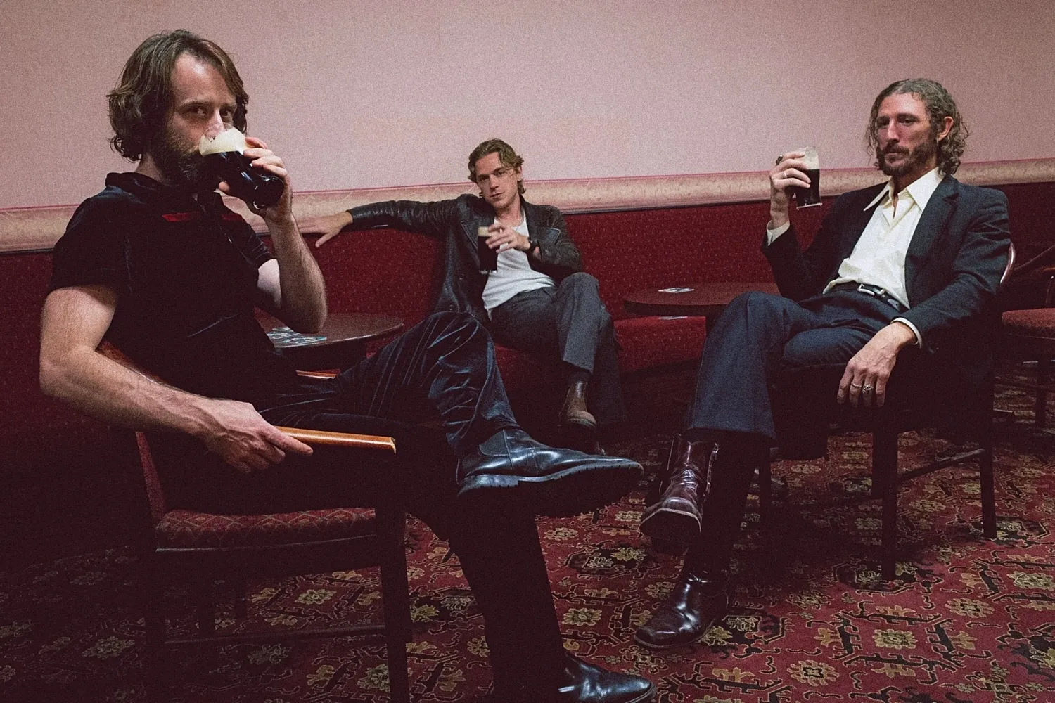 Demob Happy sort Who Should I Say Is Calling? : un riff qui tue