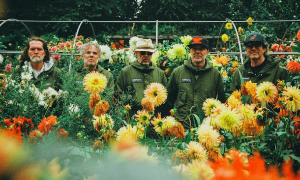 Super Furry Animals revient avec un inédit et une tournée : le rock psyché gallois est vivant