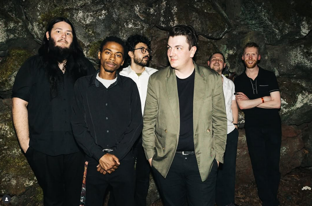 Russian Blue dévoile “Patience” : un élan post-punk synthétique