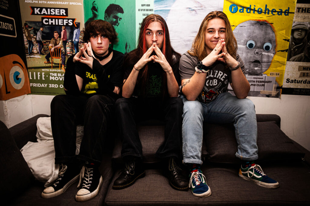 Culture Clash sort "Sanitizer" : riffs bien gras et rock horrifique venu de Hull