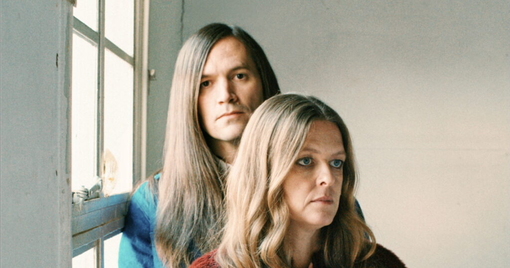 MEMORIALS dévoile Cut Glass Hammer, un premier extrait motorik et hypnotique