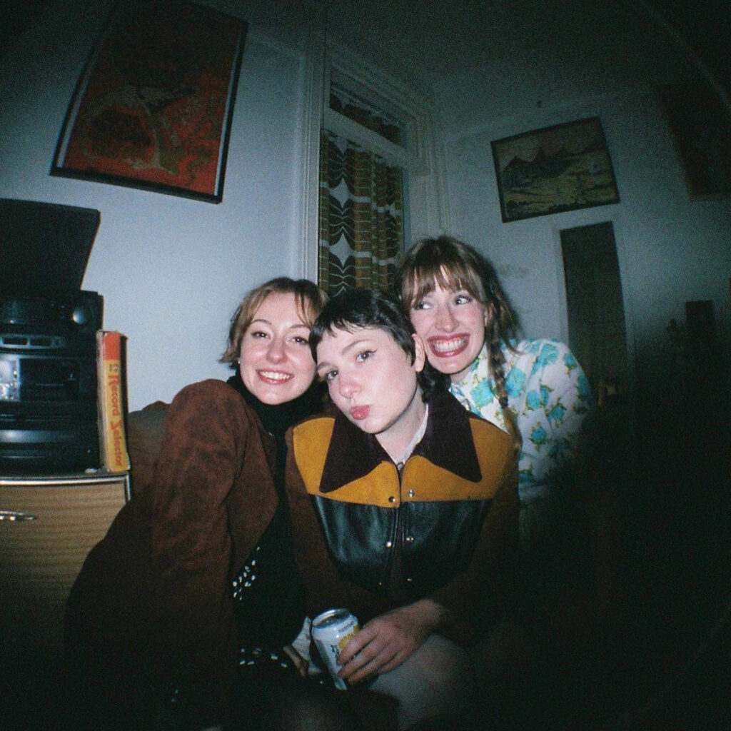 Itchy and the Nits – “Secrets” : le punk cartoon qui reste en tête