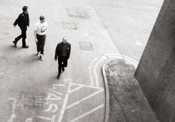 Mould sort "Falling Posture", la nouvelle pépite punk-rock de la scène de Bristol