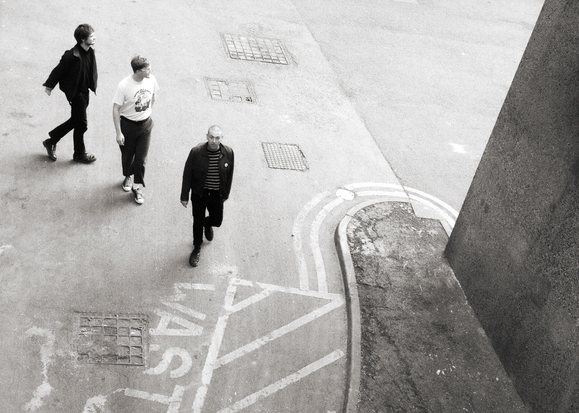 Mould sort "Falling Posture", la nouvelle pépite punk-rock de la scène de Bristol