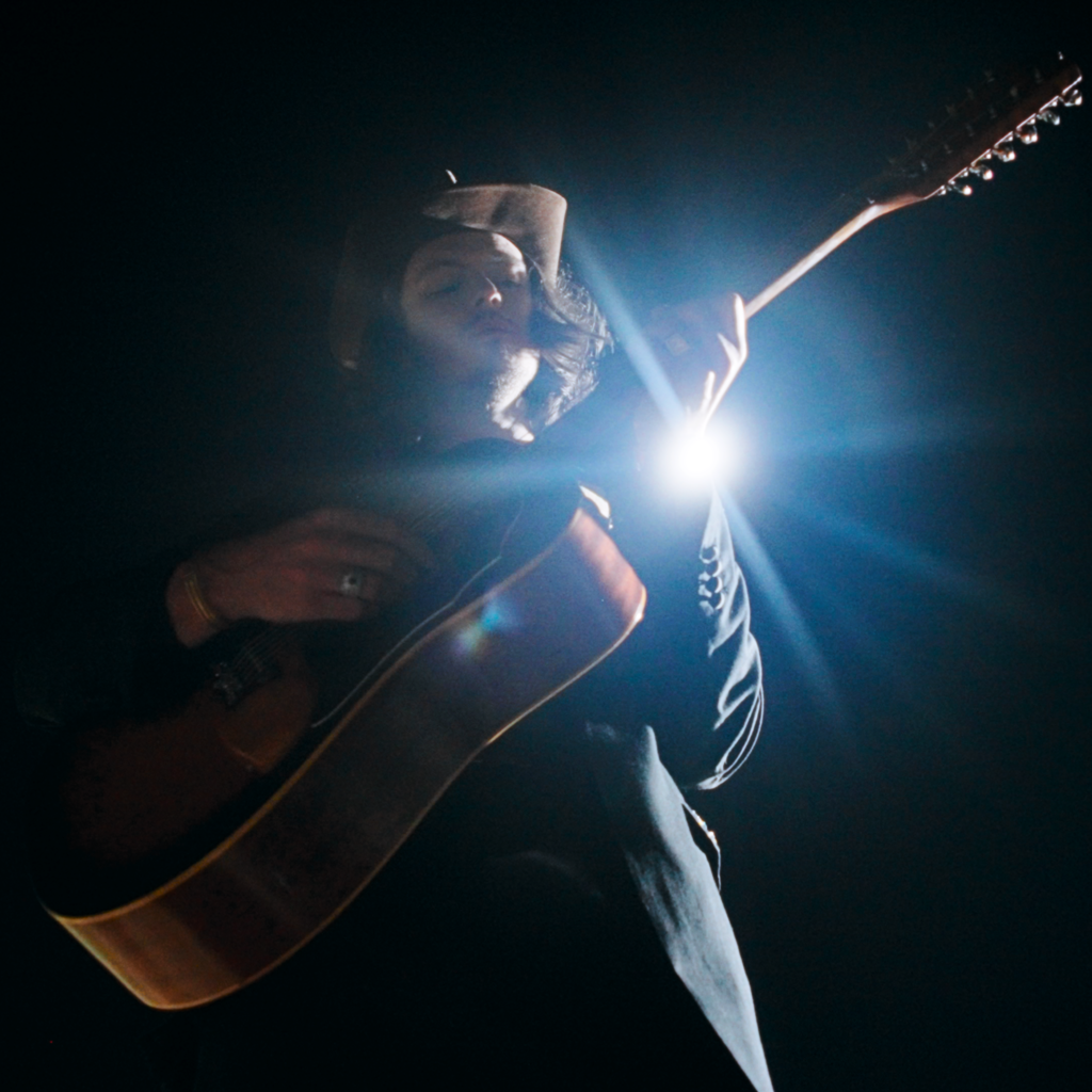 Yellow House nous fait du bien avec When The Reels Burn Out