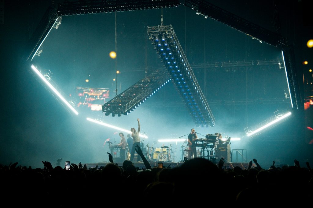 tame impala live lyon