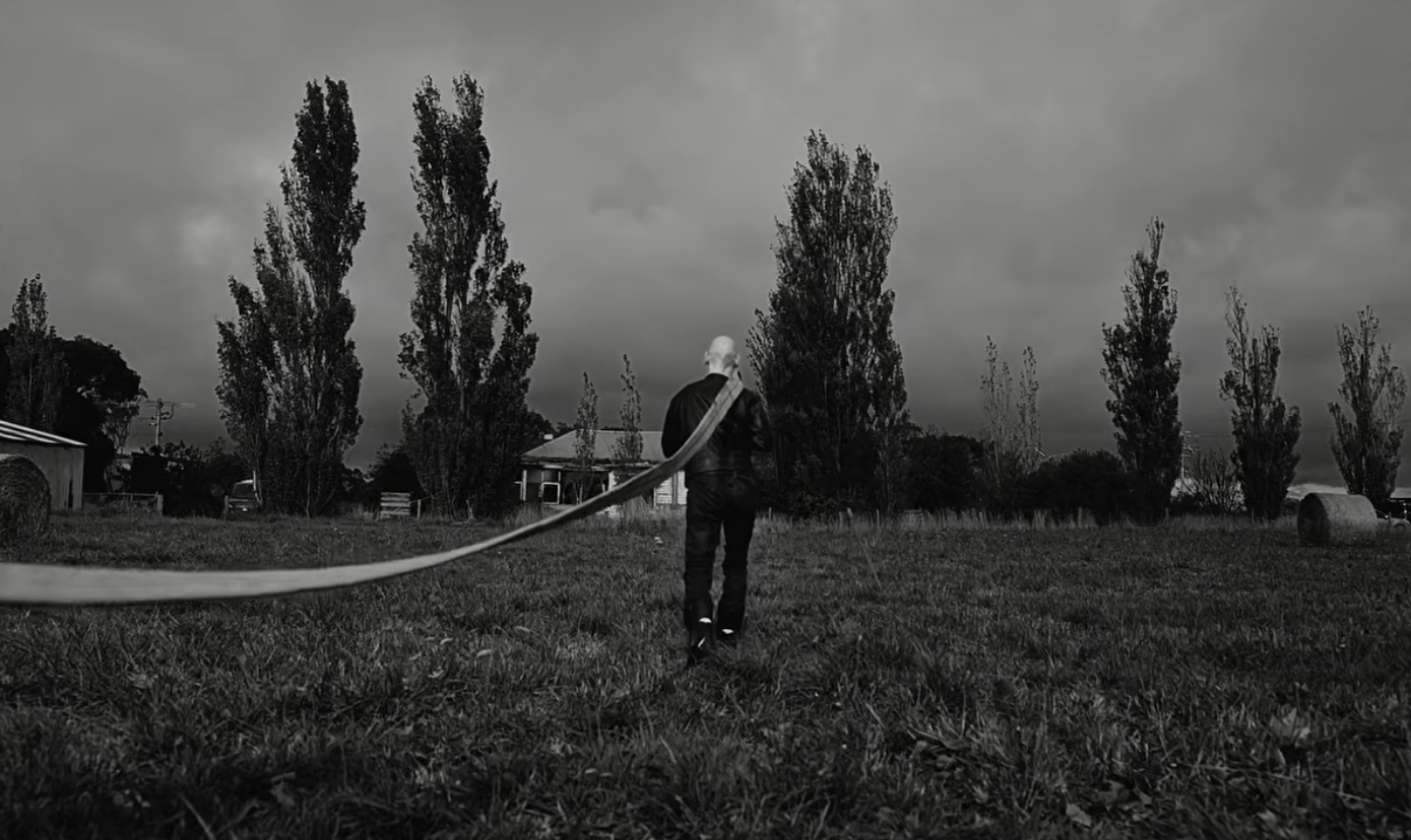 Dumbhead sort "White Knuckles", le single trip-hop sombre et magistral
